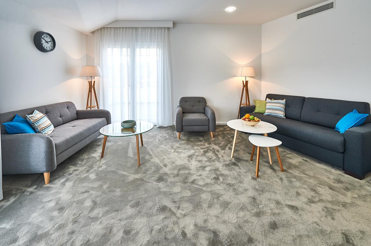 Perla Residence Hotel&SPA Podgorica Buitenkant foto